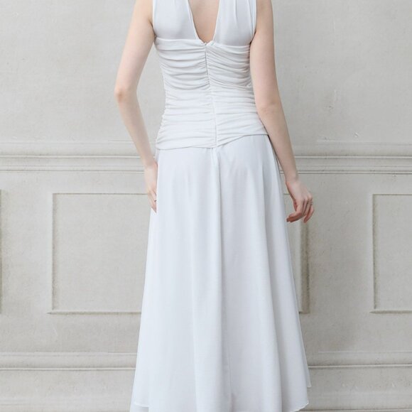 Chicwish - Halter Neck Ruched Asymmetric Maxi Dress - White - Small - Picture 3 of 13